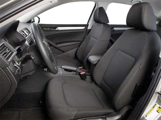 2013 Volkswagen Passat 4dr Sdn 2.0L DSG TDI SE w/Sunroof