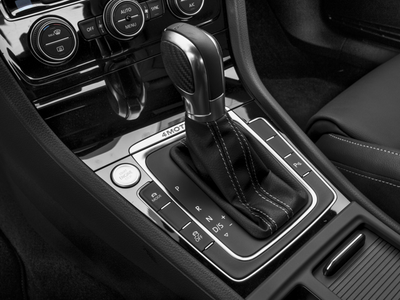 2017 Volkswagen Golf R Base