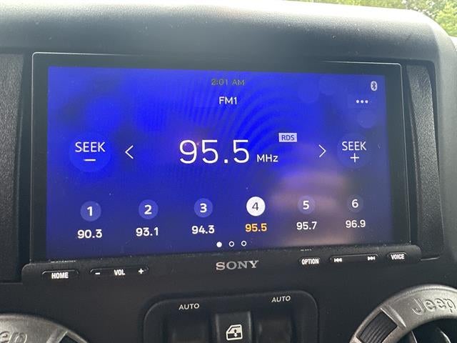 2013 Jeep Wrangler 4WD 2dr Sport
