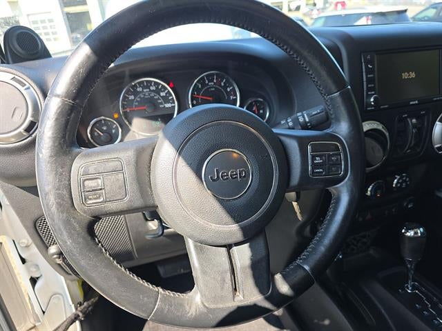 2014 Jeep Wrangler Unlimited 4WD 4dr Sahara