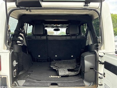 2014 Jeep Wrangler Unlimited 4WD 4dr Sahara