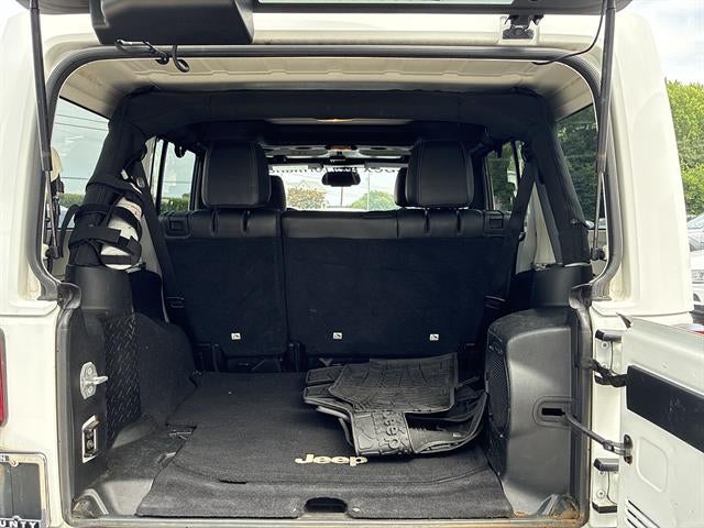 2014 Jeep Wrangler Unlimited 4WD 4dr Sahara