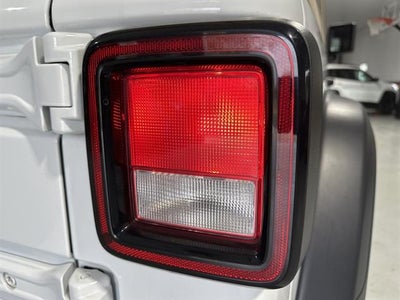 2020 Jeep Wrangler Black and Tan