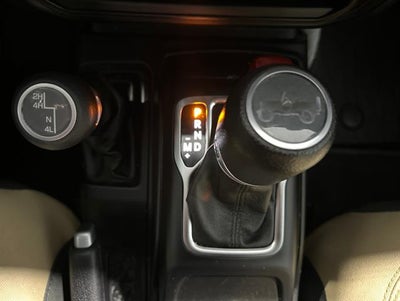 2020 Jeep Wrangler Black and Tan