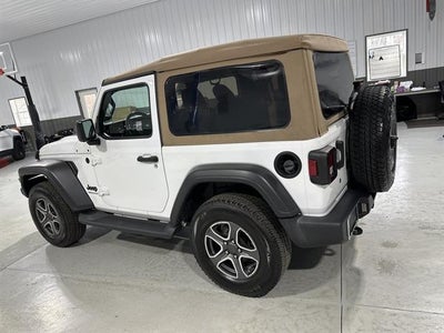 2020 Jeep Wrangler Black and Tan