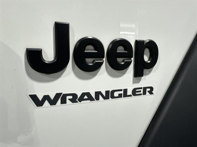 2020 Jeep Wrangler Black and Tan