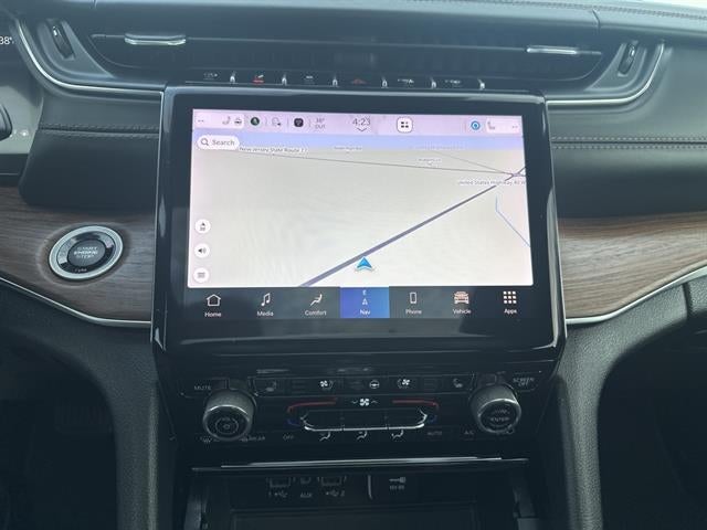 2023 Jeep Grand Cherokee Summit