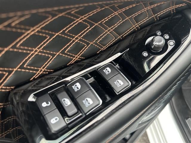 2023 Jeep Grand Cherokee Summit