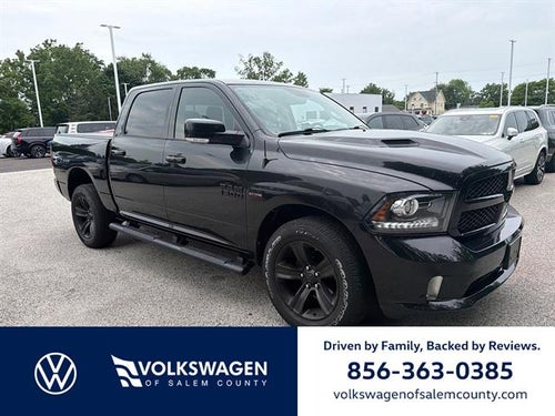 2017 RAM 1500 Night 4x4 Crew Cab 5'7" Box