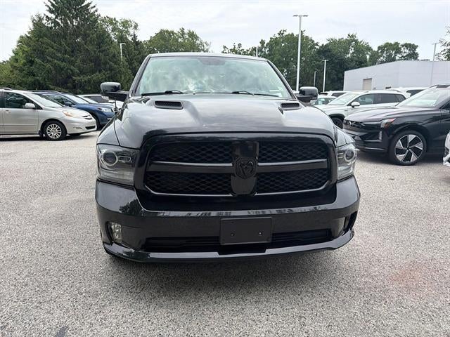 2017 RAM 1500 Night 4x4 Crew Cab 5'7" Box