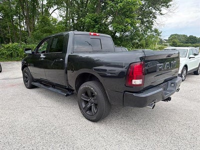 2017 RAM 1500 Night 4x4 Crew Cab 5'7" Box