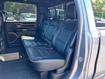 2020 RAM 1500 Laramie 4x4 Crew Cab 5'7" Box
