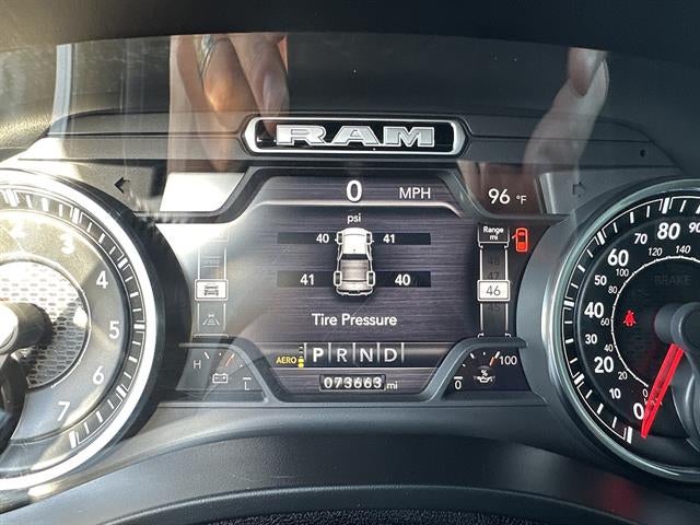 2020 RAM 1500 Laramie 4x4 Crew Cab 5'7" Box