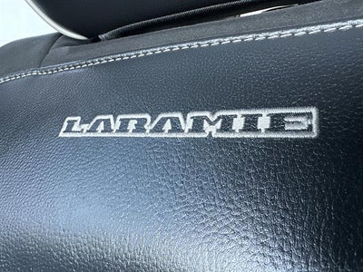 2020 RAM 1500 Laramie 4x4 Crew Cab 5'7" Box