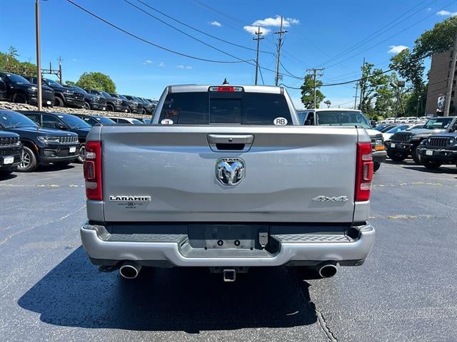 2020 RAM 1500 Laramie 4x4 Crew Cab 5'7" Box