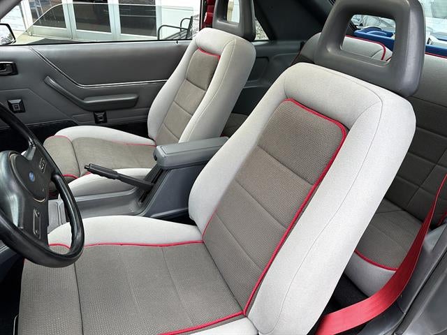 1985 Ford MUSTANG GT Base