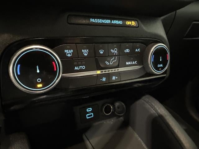 2022 Ford Escape SE Hybrid