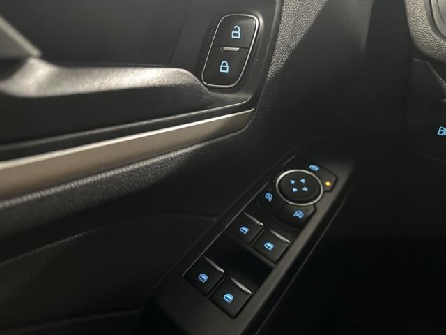 2022 Ford Escape SE Hybrid