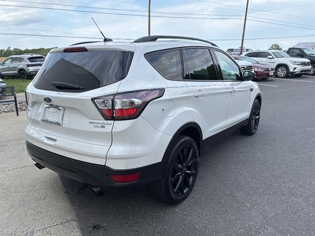 2017 Ford Escape Titanium 4WD