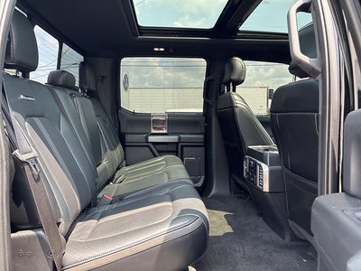 2017 Ford Super Duty F-250 SRW Platinum 4WD Crew Cab 6.75' Box