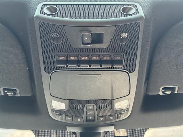 2017 Ford Super Duty F-250 SRW Platinum 4WD Crew Cab 6.75' Box