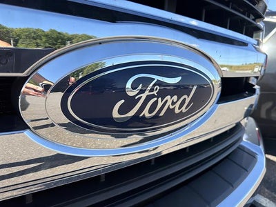 2018 Ford Super Duty F-250 SRW XLT 4WD Crew Cab 8' Box