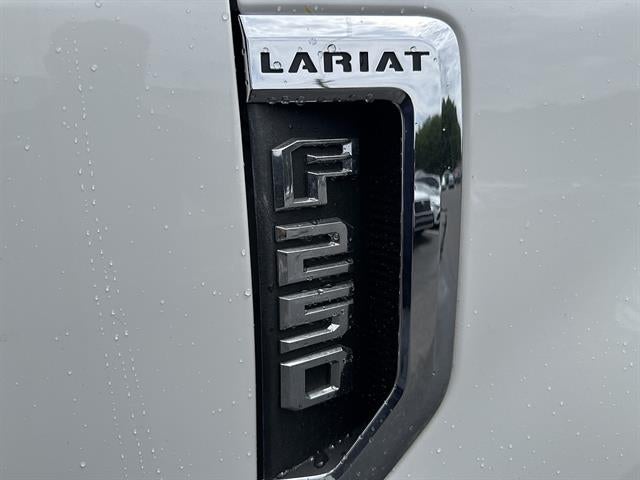 2022 Ford Super Duty F-250 SRW LARIAT 4WD Crew Cab 6.75' Box