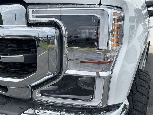 2022 Ford Super Duty F-250 SRW LARIAT 4WD Crew Cab 6.75' Box