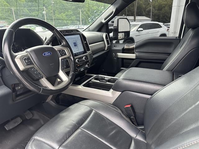 2022 Ford Super Duty F-250 SRW LARIAT 4WD Crew Cab 6.75' Box