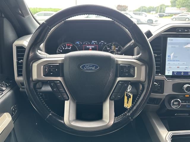 2022 Ford Super Duty F-250 SRW LARIAT 4WD Crew Cab 6.75' Box