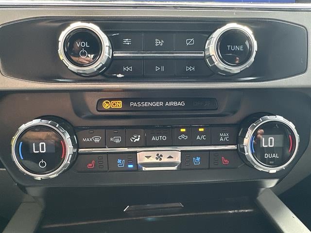 2022 Ford Super Duty F-250 SRW LARIAT 4WD Crew Cab 6.75' Box