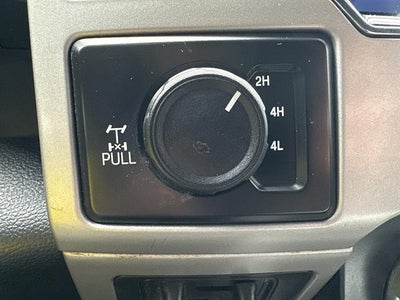 2022 Ford Super Duty F-250 SRW LARIAT 4WD Crew Cab 6.75' Box