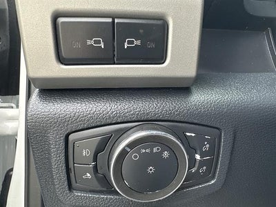 2022 Ford Super Duty F-250 SRW LARIAT 4WD Crew Cab 6.75' Box