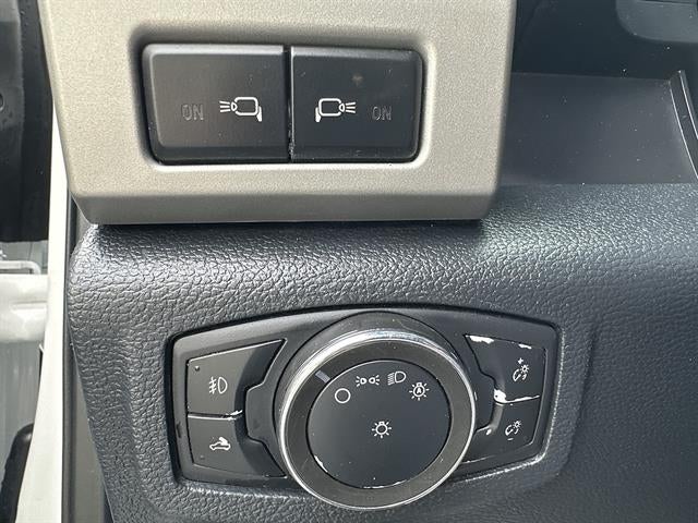2022 Ford Super Duty F-250 SRW LARIAT 4WD Crew Cab 6.75' Box