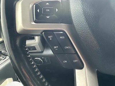 2022 Ford Super Duty F-250 SRW LARIAT 4WD Crew Cab 6.75' Box