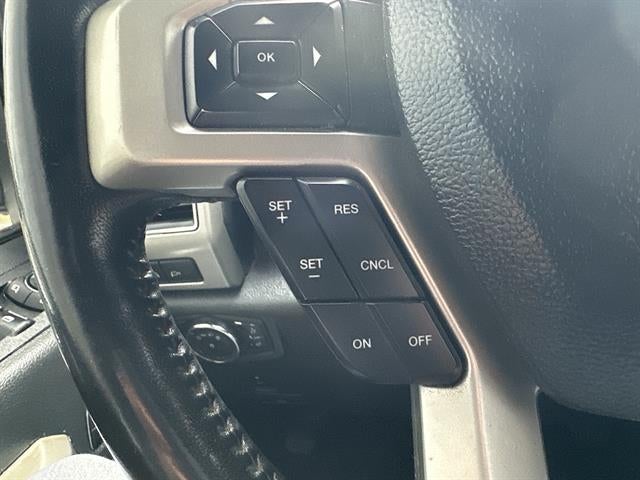 2022 Ford Super Duty F-250 SRW LARIAT 4WD Crew Cab 6.75' Box
