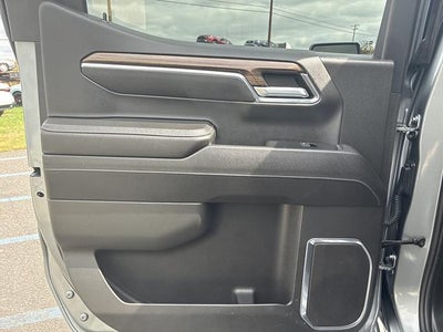 2023 Chevrolet Silverado 1500 4WD Crew Cab 147" RST