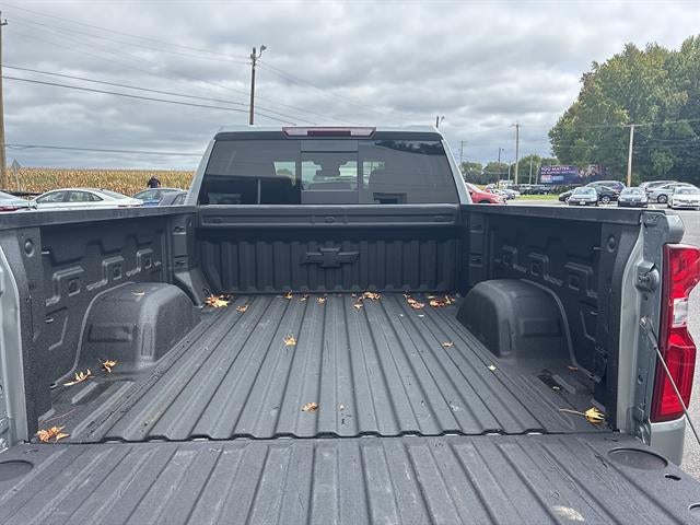 2023 Chevrolet Silverado 1500 4WD Crew Cab 147" RST