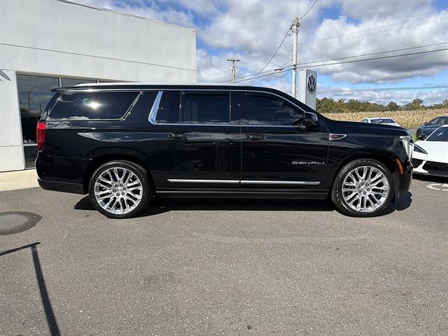 2025 GMC Yukon XL 4WD 4dr Denali