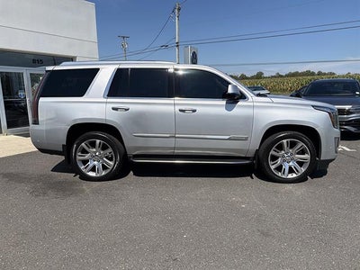 2019 Cadillac Escalade 4WD 4dr Luxury