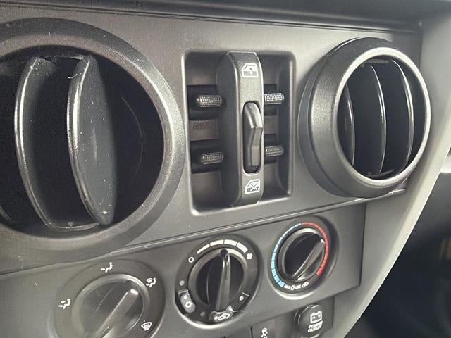 2010 Jeep Wrangler Unlimited 4WD 4dr Sport