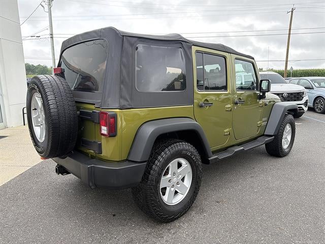 2010 Jeep Wrangler Unlimited 4WD 4dr Sport