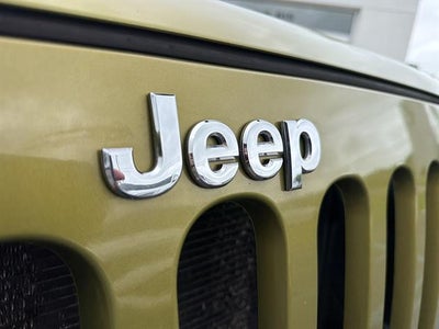 2010 Jeep Wrangler Unlimited 4WD 4dr Sport