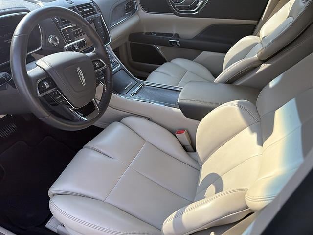 2017 Lincoln Continental Premiere FWD