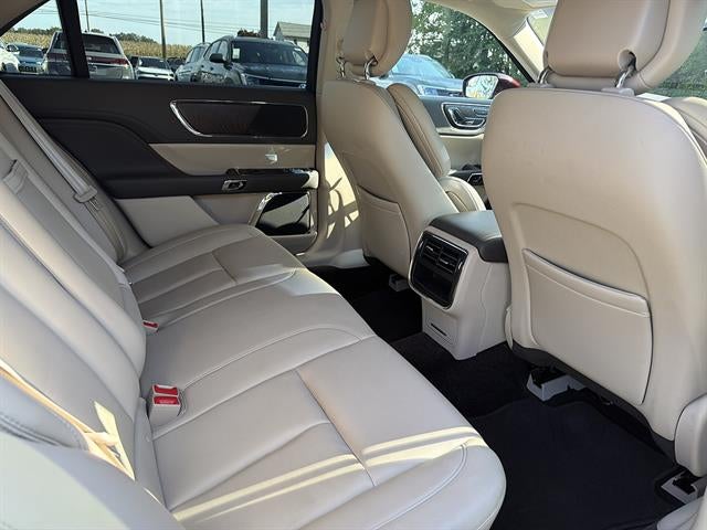 2017 Lincoln Continental Premiere FWD