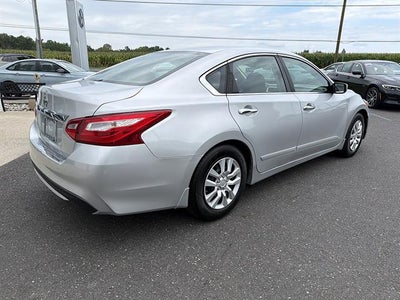 2017 Nissan Altima 2.5 S Sedan