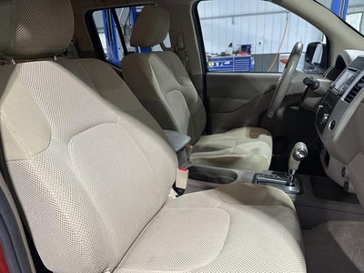 2017 Nissan Frontier SV V6