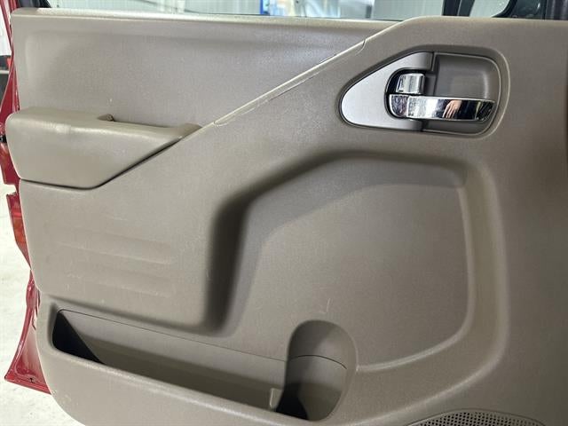 2017 Nissan Frontier SV V6