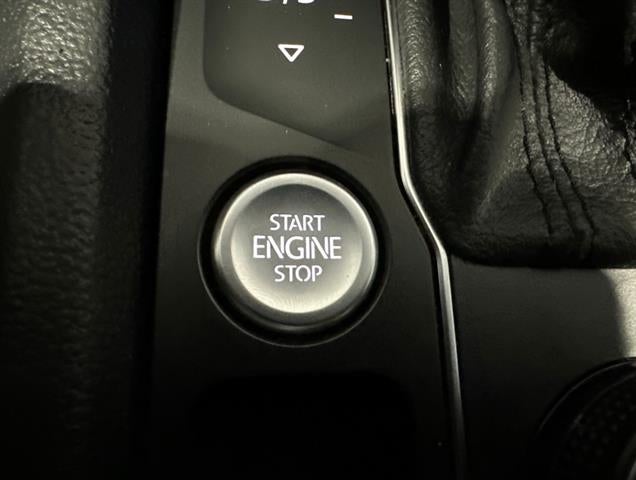 2020 Volkswagen Atlas Cross Sport 2.0T SE w/Technology