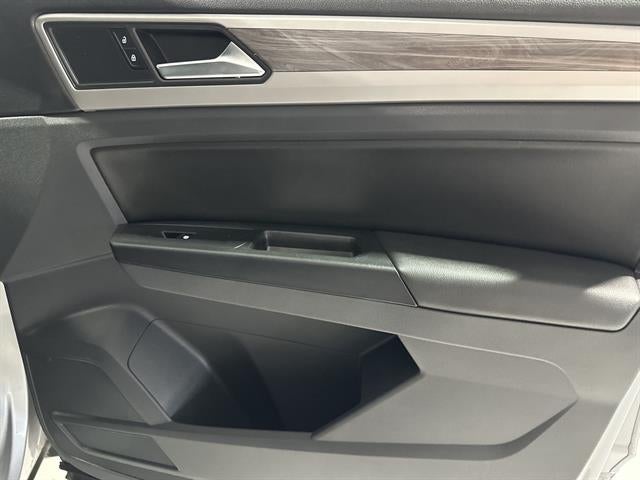 2020 Volkswagen Atlas Cross Sport 2.0T SE w/Technology